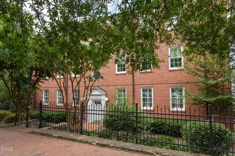 213 E Franklin Street Chapel Hill NC 27514