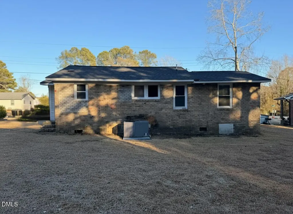 704 N 16th Street Erwin NC 28339