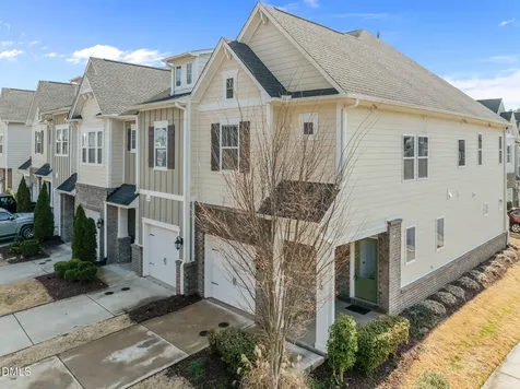 170 Manordale Drive Chapel Hill NC 27517