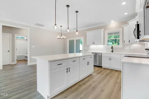 37 Birchtop Circle Zebulon NC 27597