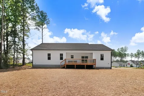 37 Birchtop Circle Zebulon NC 27597