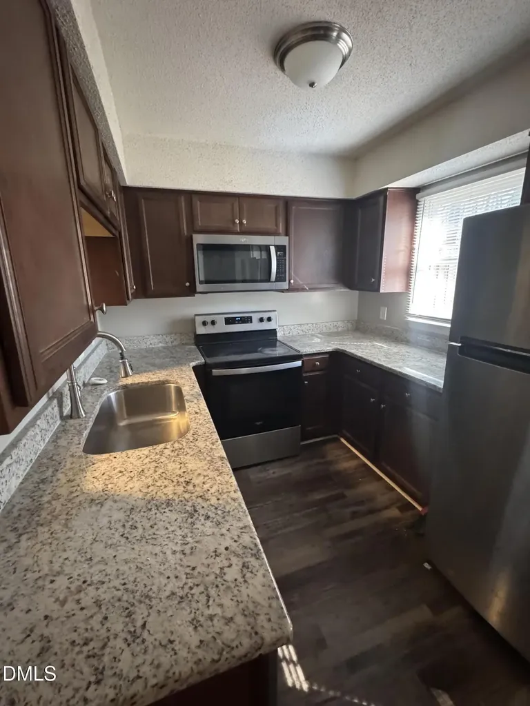 5105 Vann Street Raleigh NC 27606