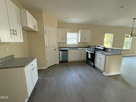483 New York Avenue Burlington NC 27215