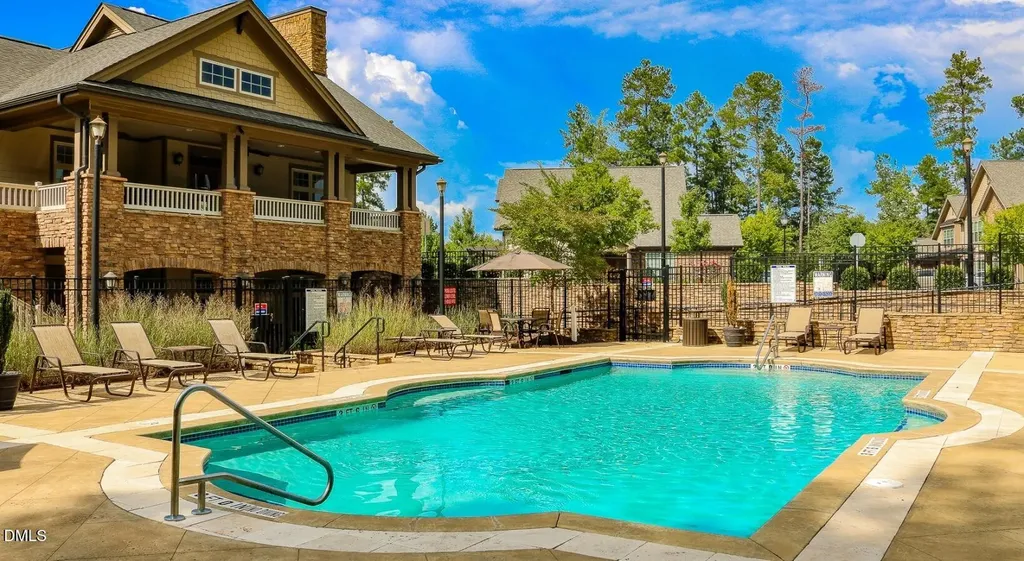 100 Ginkgo Trail Chapel Hill NC 27516