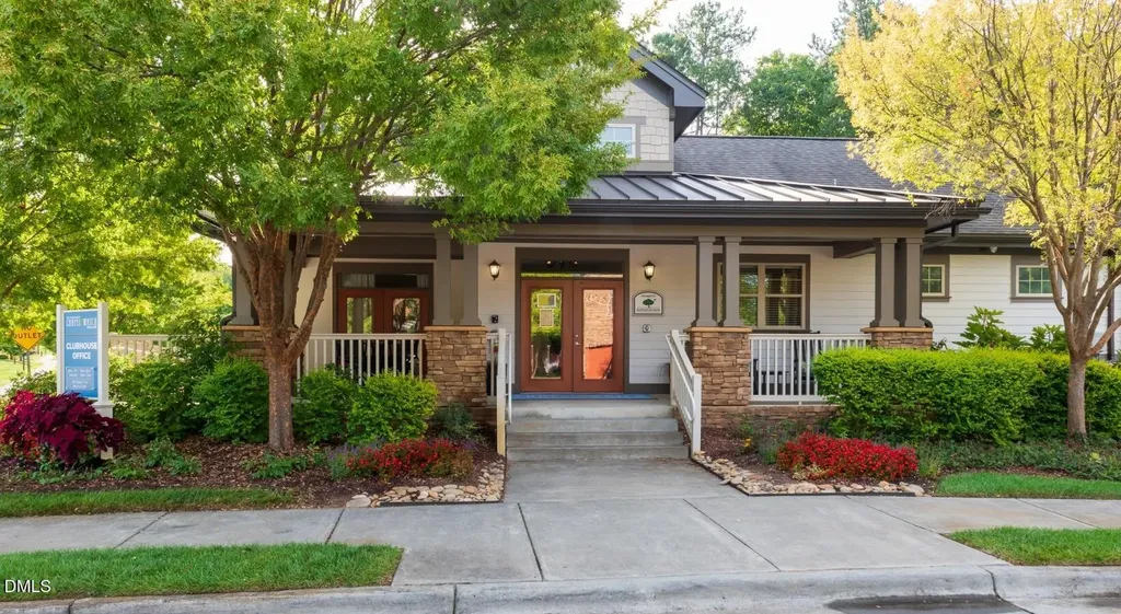 100 Ginkgo Trail Chapel Hill NC 27516