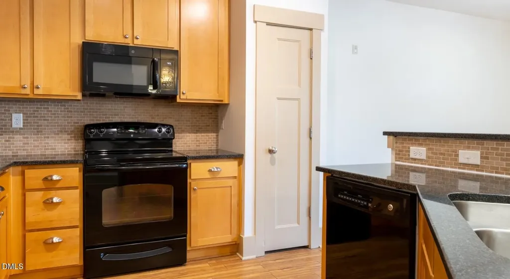 100 Ginkgo Trail Chapel Hill NC 27516