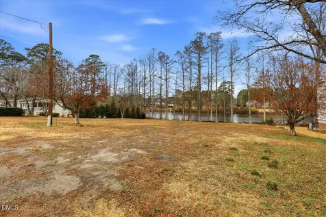 1100 S Lakeside Drive Four Oaks NC 27524