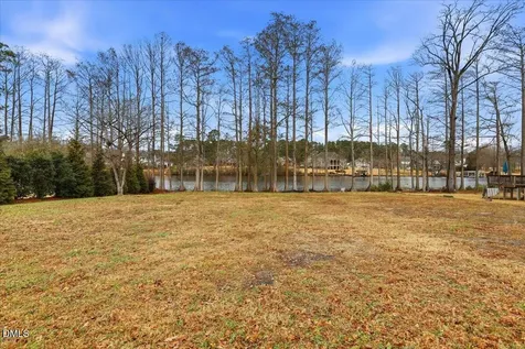 1100 S Lakeside Drive Four Oaks NC 27524
