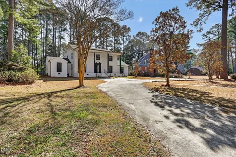 1112 Lakeside Drive NW Wilson NC 27896