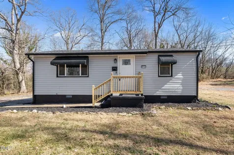512 Glovinia Street Asheboro NC 27203