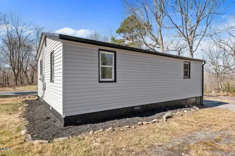 512 Glovinia Street Asheboro NC 27203