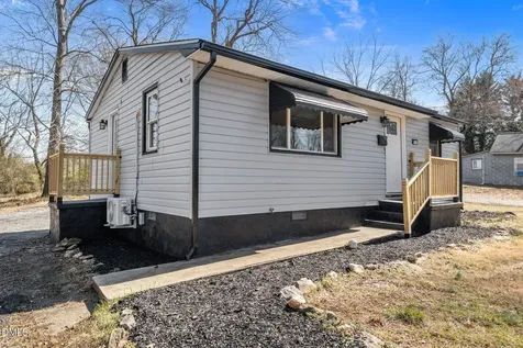 512 Glovinia Street Asheboro NC 27203