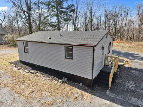 512 Glovinia Street Asheboro NC 27203