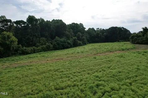 1103 Holland Road Fuquay Varina NC 27526