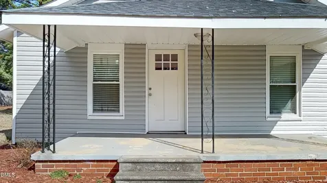 3610 Hawkins Sanford NC 27330