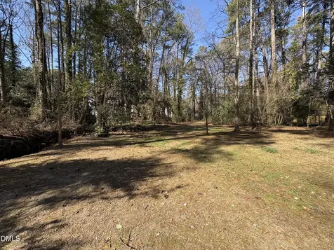 824 Ravenwood Drive Raleigh NC 27606
