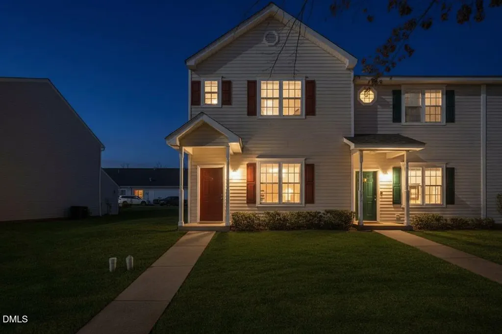 317 Commons Drive Holly Springs NC 27540