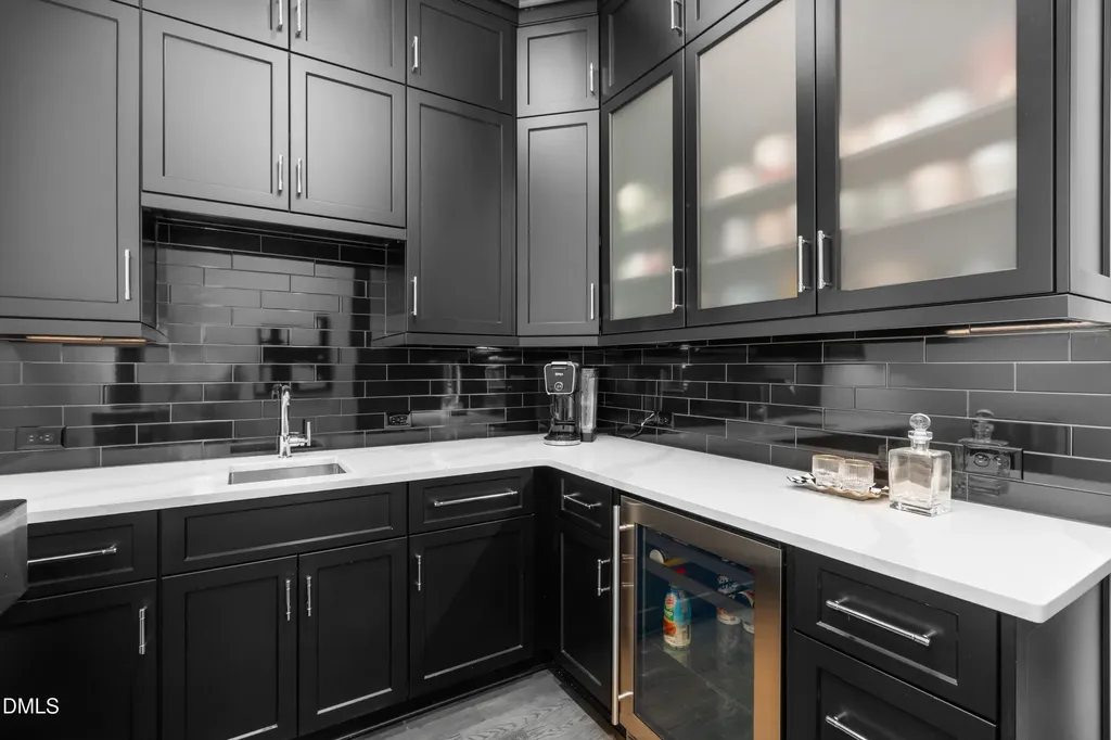 6508 Century Oak Court Raleigh NC 27613