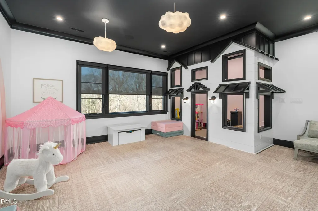 6508 Century Oak Court Raleigh NC 27613