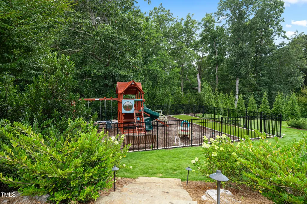 6508 Century Oak Court Raleigh NC 27613