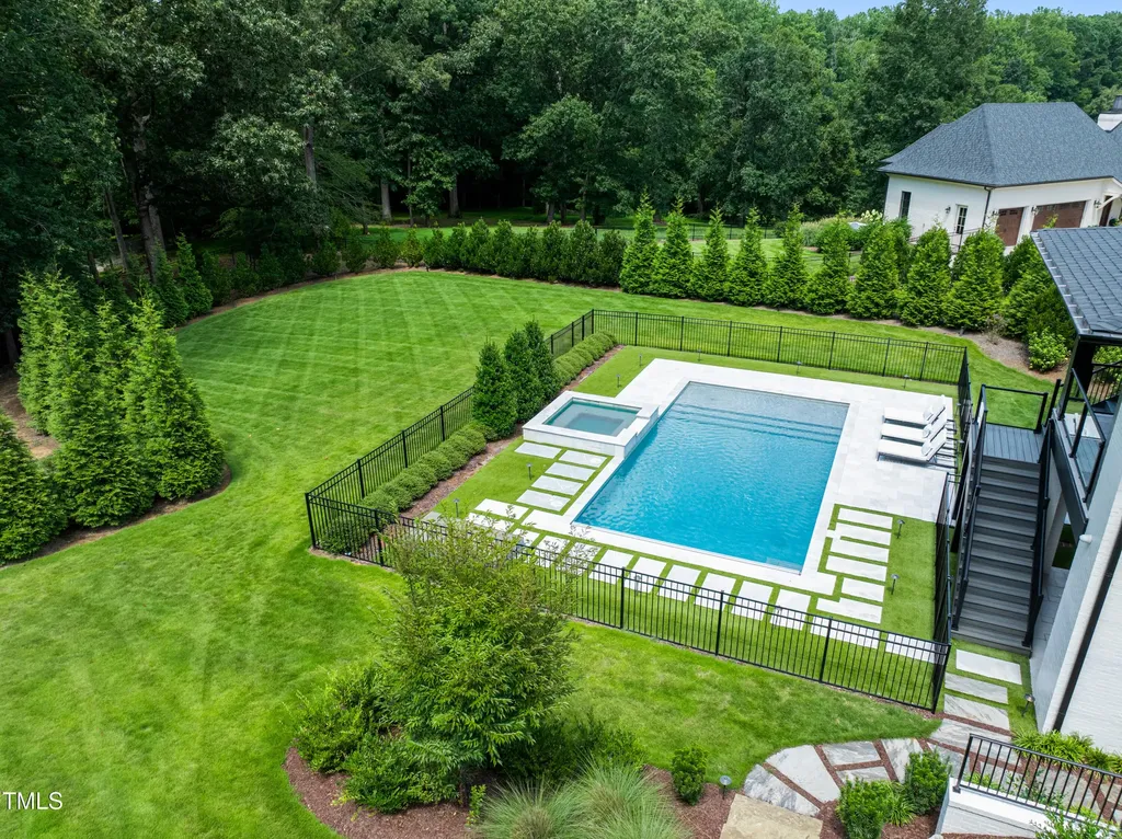 6508 Century Oak Court Raleigh NC 27613