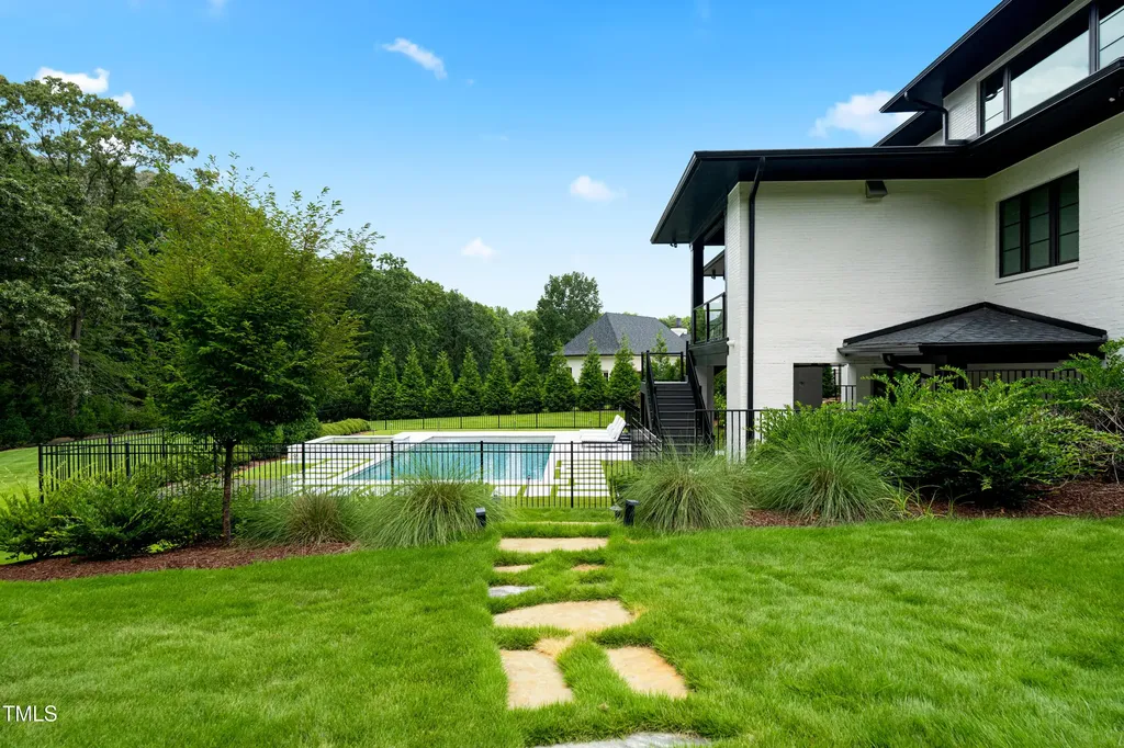 6508 Century Oak Court Raleigh NC 27613