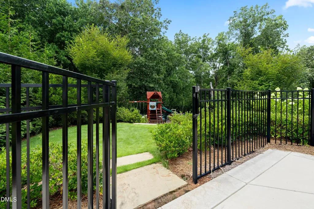 6508 Century Oak Court Raleigh NC 27613