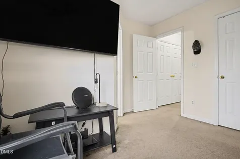 1502 Oakland Hills Way Raleigh NC 27604