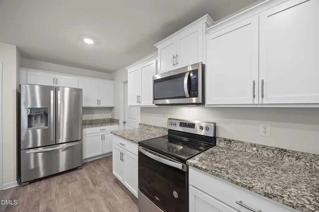2527 Lily Drive Haw River NC 27258