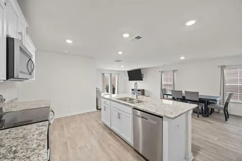 2527 Lily Drive Haw River NC 27258