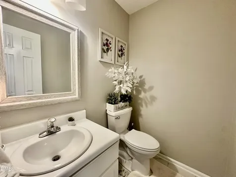 2106 Walnut Bluffs Lane Raleigh NC 27610