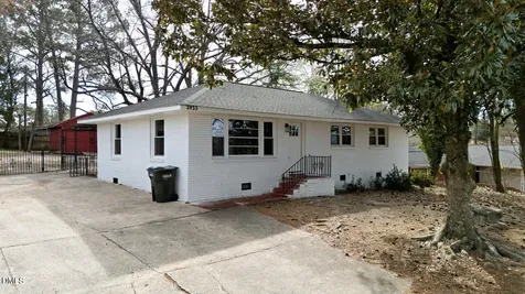 3933 Village Drive Fayetteville NC 28304