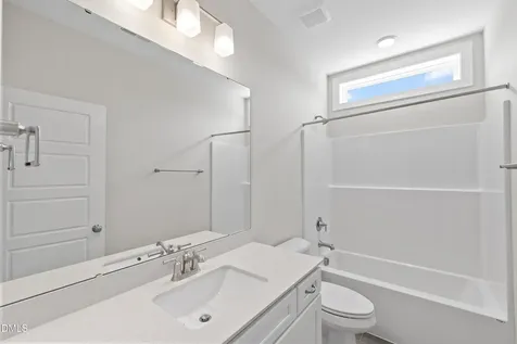 93 W Victoria Ridge Drive Selma NC 27576