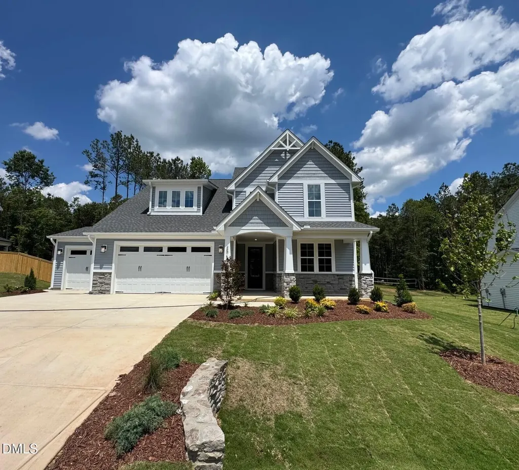 25 E Victoria Ridge Drive Selma NC 27576