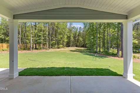 25 E Victoria Ridge Drive Selma NC 27576