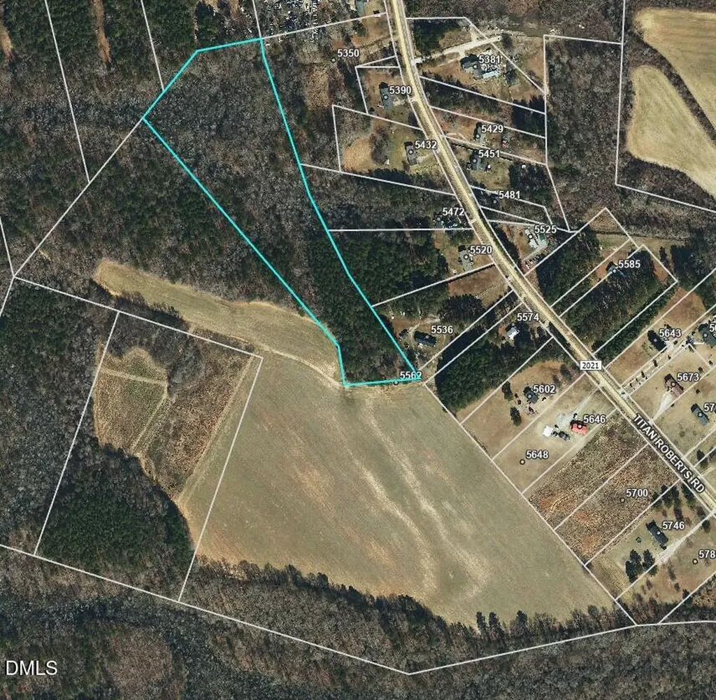 5562 Titan Roberts Road Erwin NC 28339