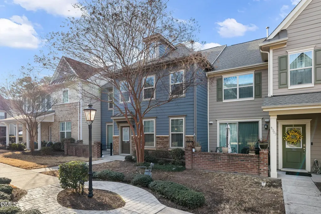 9305 Alcazar Walk Raleigh NC 27617