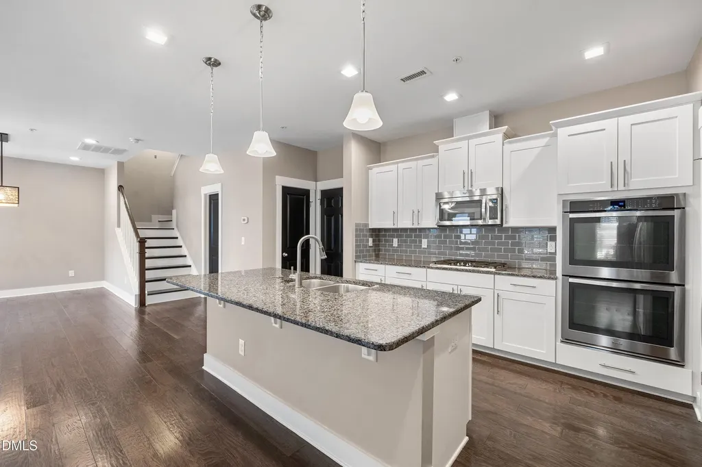 9305 Alcazar Walk Raleigh NC 27617