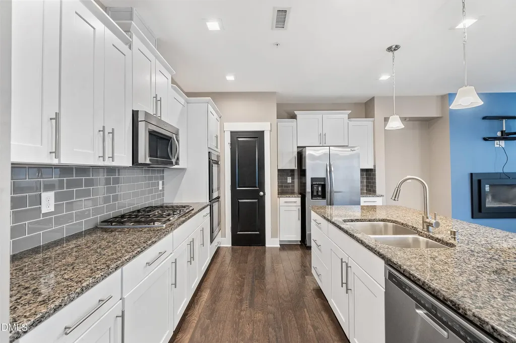 9305 Alcazar Walk Raleigh NC 27617