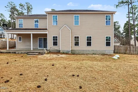 726 Sun Road Aberdeen NC 28315