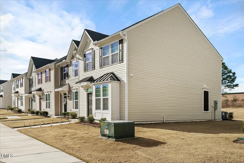 8725 Red Canyon Way Raleigh NC 27616