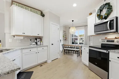 110 Oak Street Pine Level NC 27568
