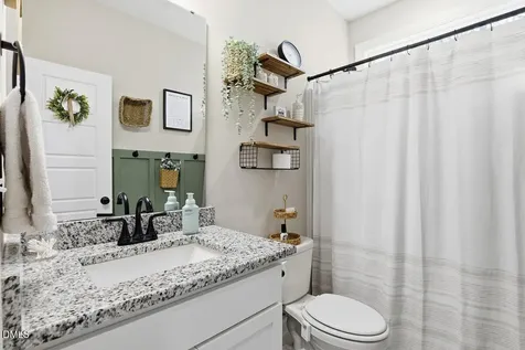 110 Oak Street Pine Level NC 27568