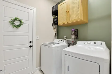 110 Oak Street Pine Level NC 27568