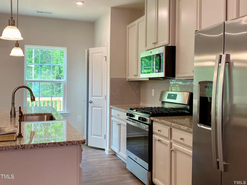 6627 Pathfinder Way Raleigh NC 27616