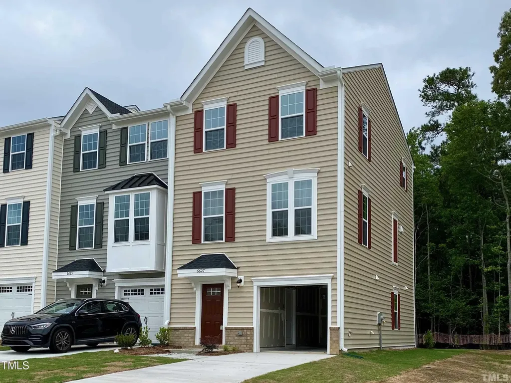 6627 Pathfinder Way Raleigh NC 27616