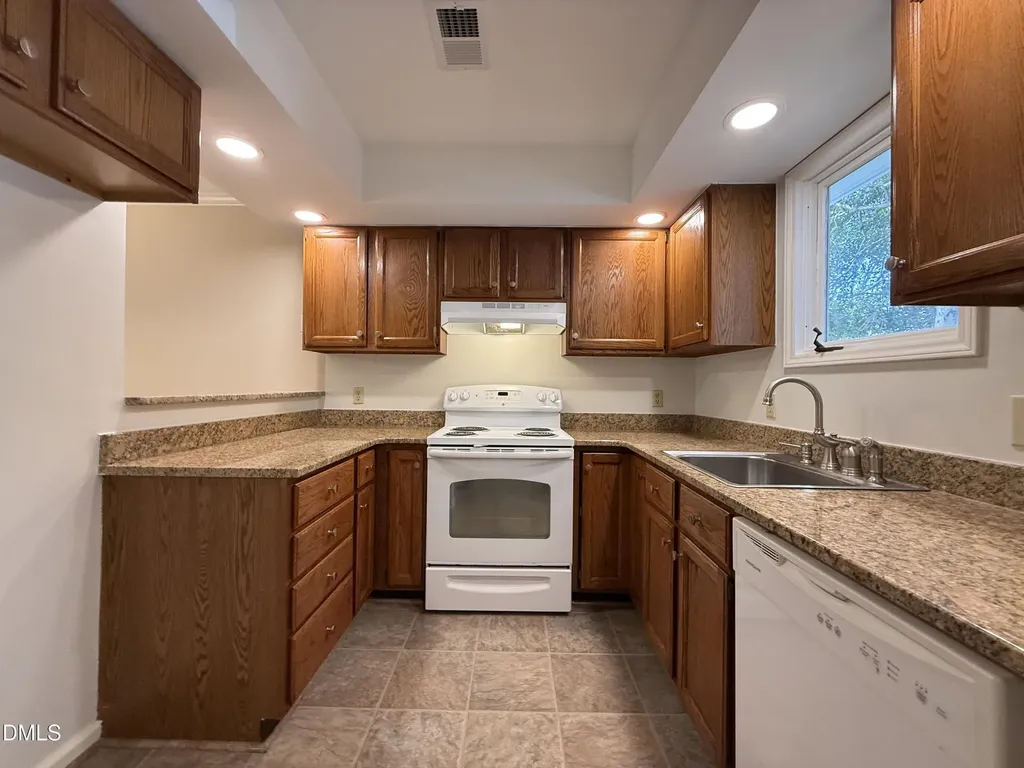 1456 Barton Place Drive Raleigh NC 27608