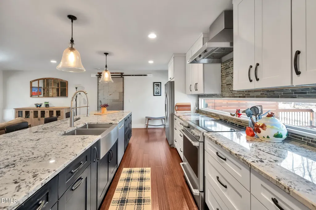 1 Emily Road Chapel Hill NC 27514