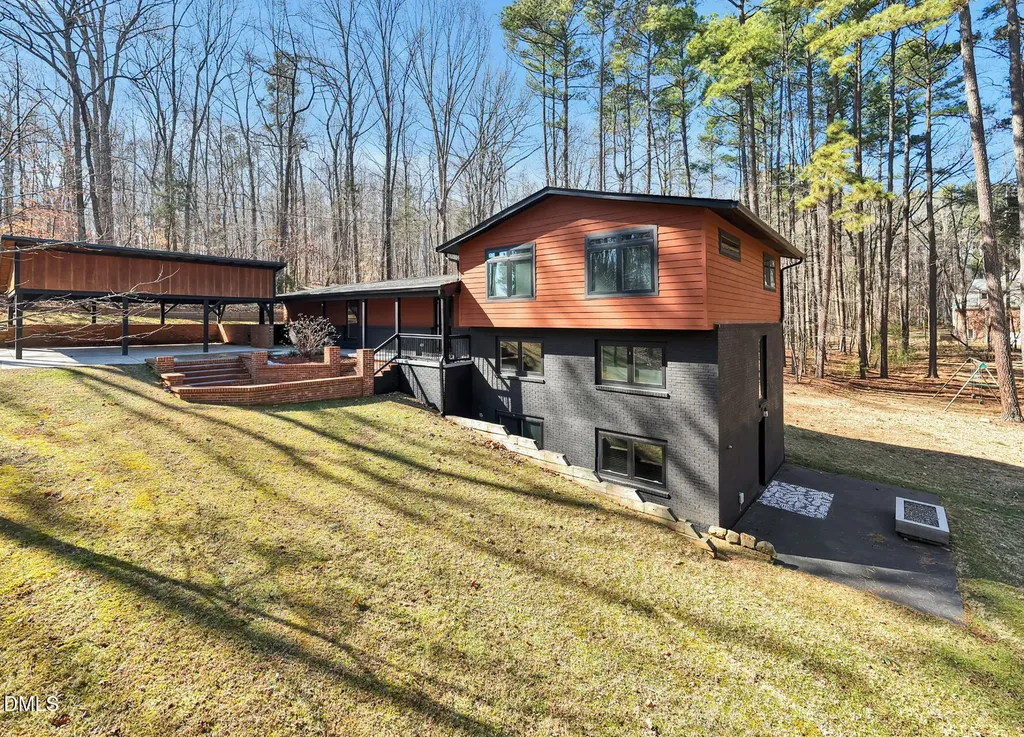 1 Emily Road Chapel Hill NC 27514