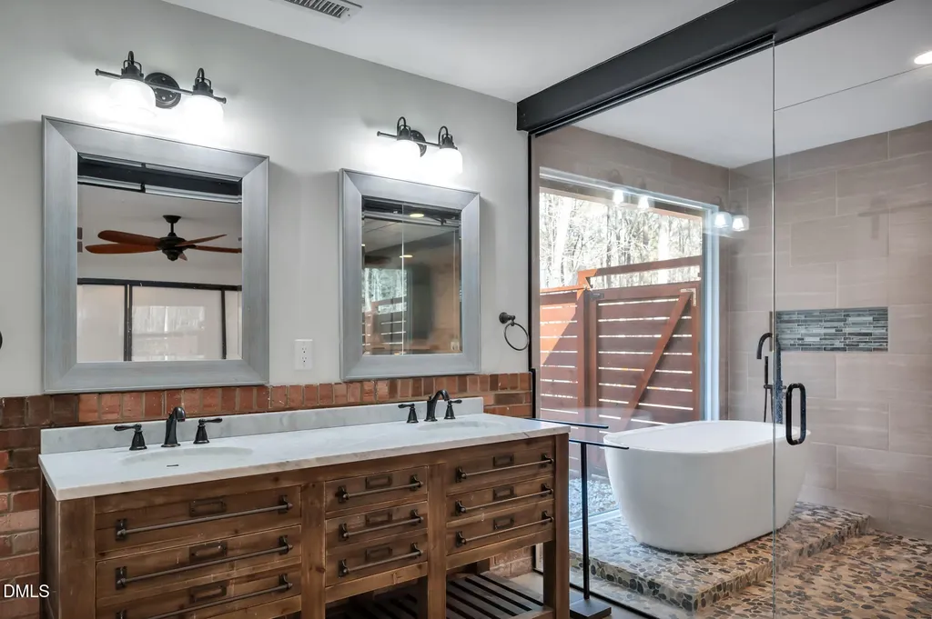 1 Emily Road Chapel Hill NC 27514